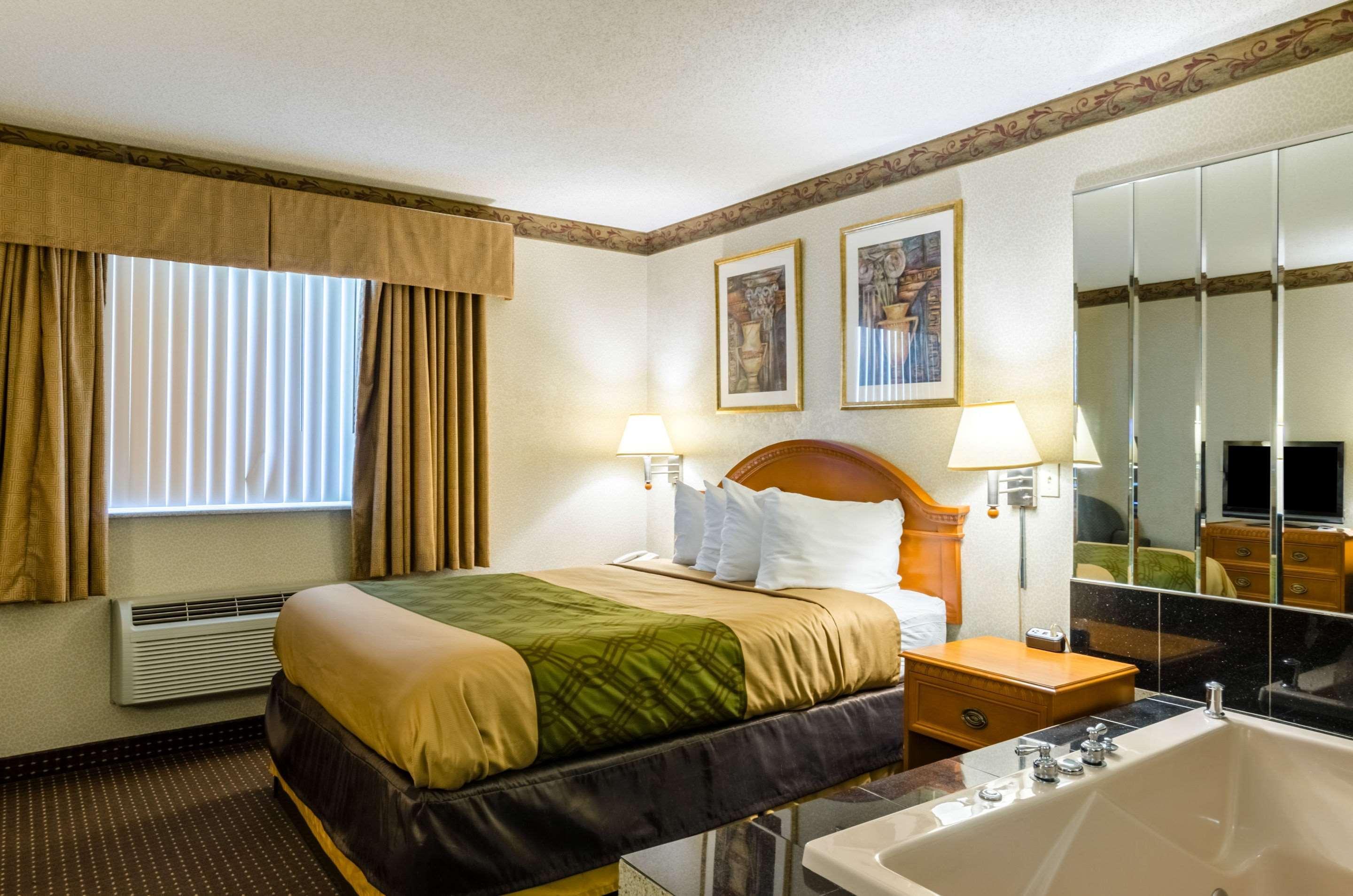 Fairbridge Inn Express Pittsfield Eksteriør billede